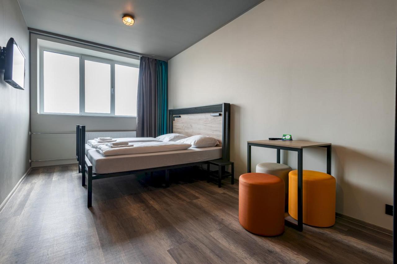 A&O Copenhagen Sydhavn Hostel Exterior photo