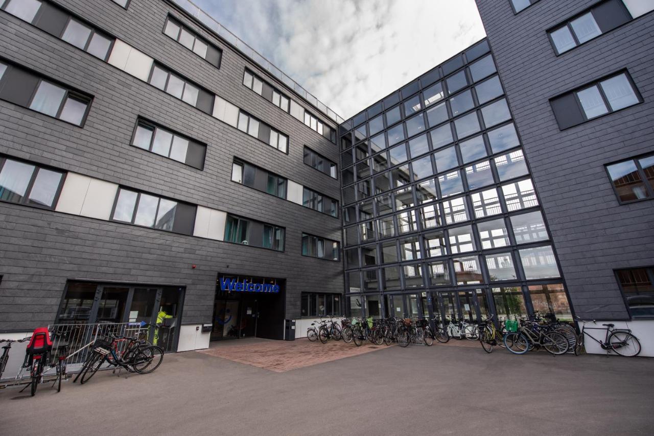A&O Copenhagen Sydhavn Hostel Exterior photo